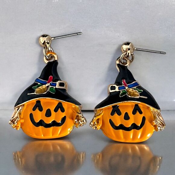 New Vintage Halloween Pierced Earrings Hand Enamel Jack-O-Lantern Witch Hat 10Z - Picture 1 of 4